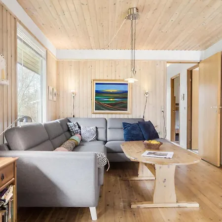 Casa de Férias 3 Bedroom Awesome In Nysted