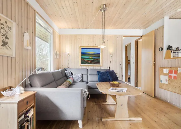 Сasa de vacaciones 3 Bedroom Awesome In Nysted