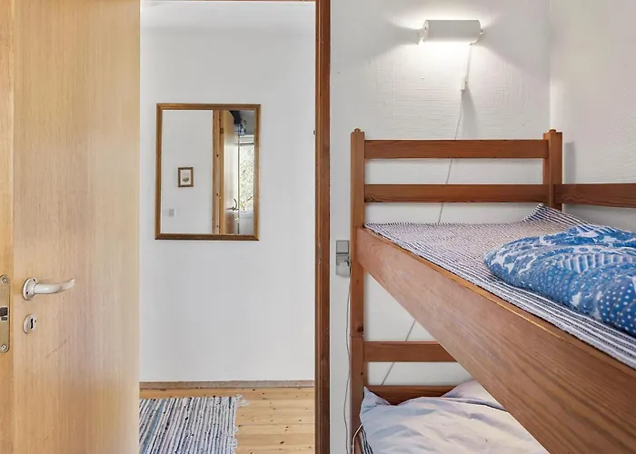 Сasa de vacaciones 3 Bedroom Awesome In *